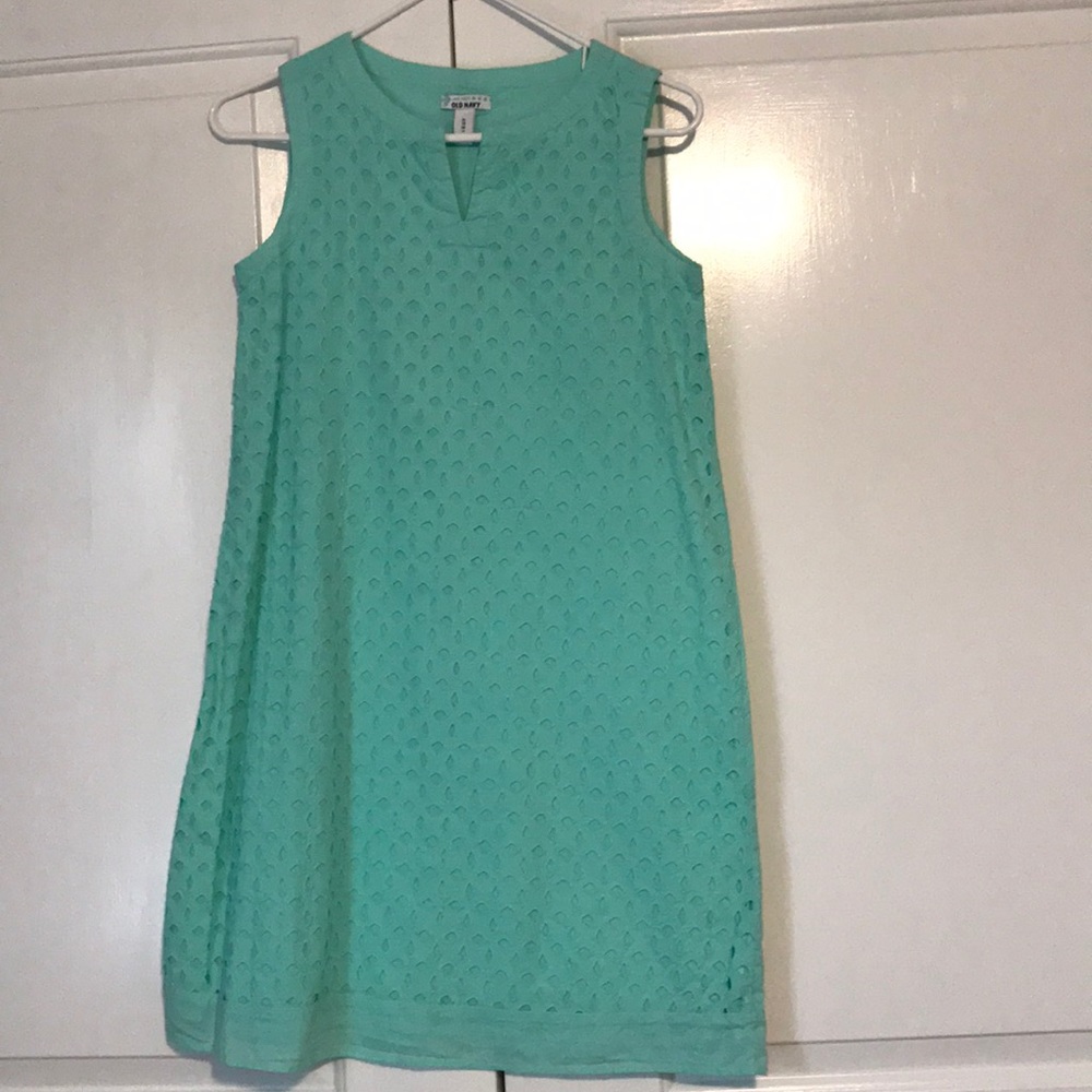 Gorgeous light green Easter dress. Worn once!